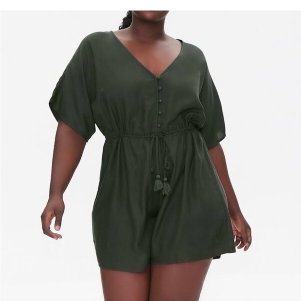 Forever 21 women’s jumpsuit new with tags